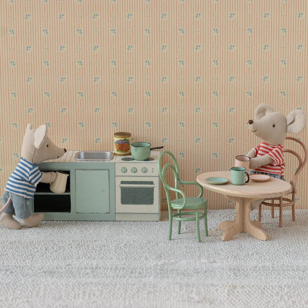 Kitchen Counter Mouse Cooking Set