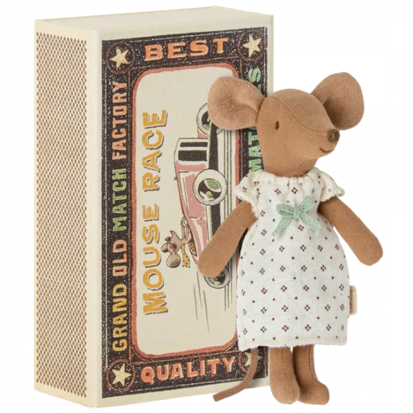 Big Sister Mouse in Matchbox Nightgown