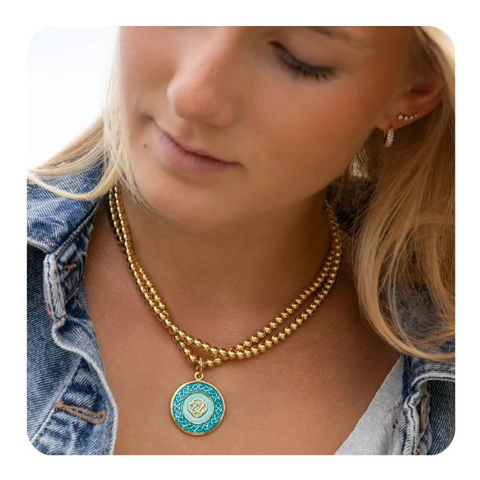 Lola Family Knot Pendant | Silver