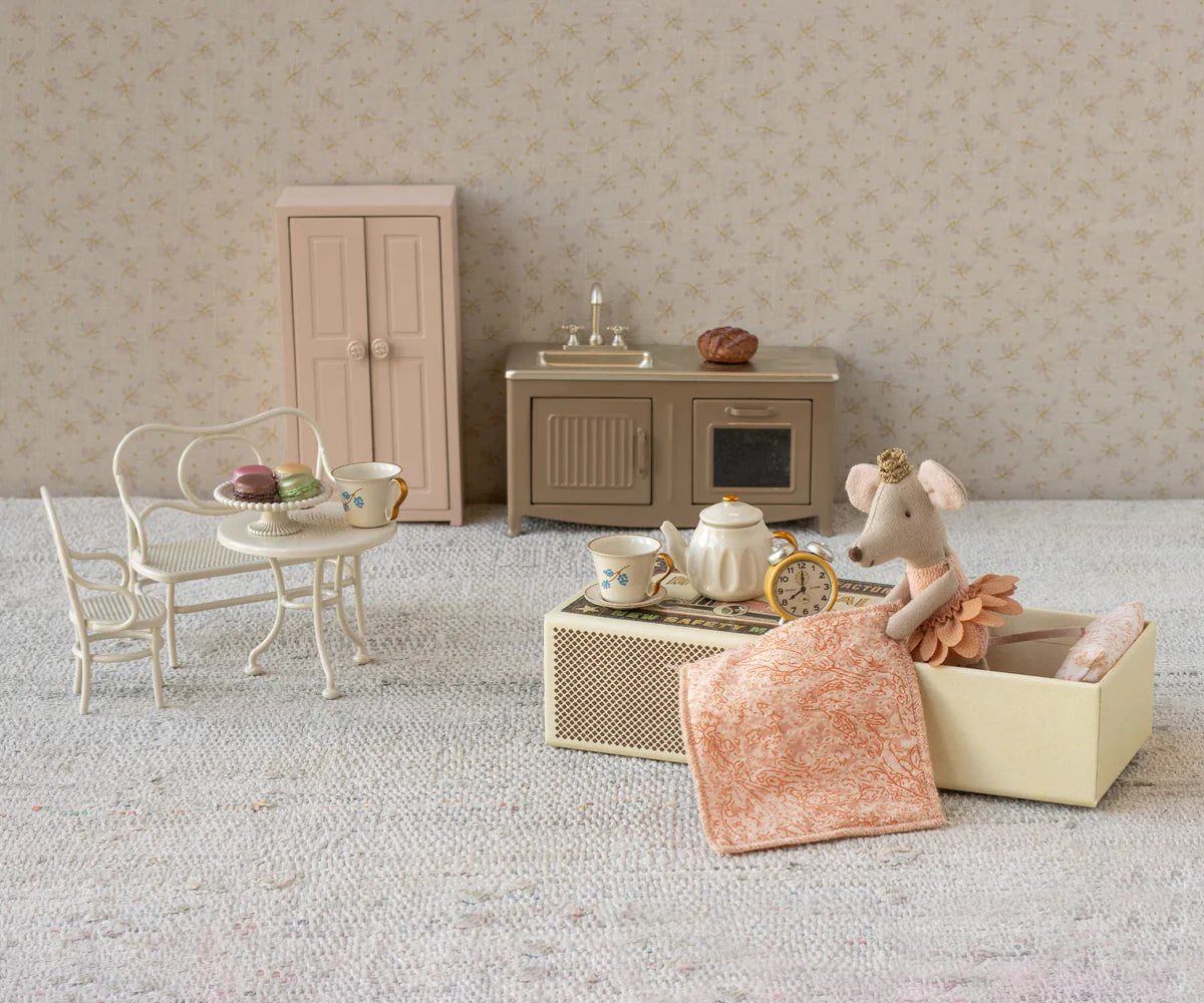 Princess Little Sister in Matchbox