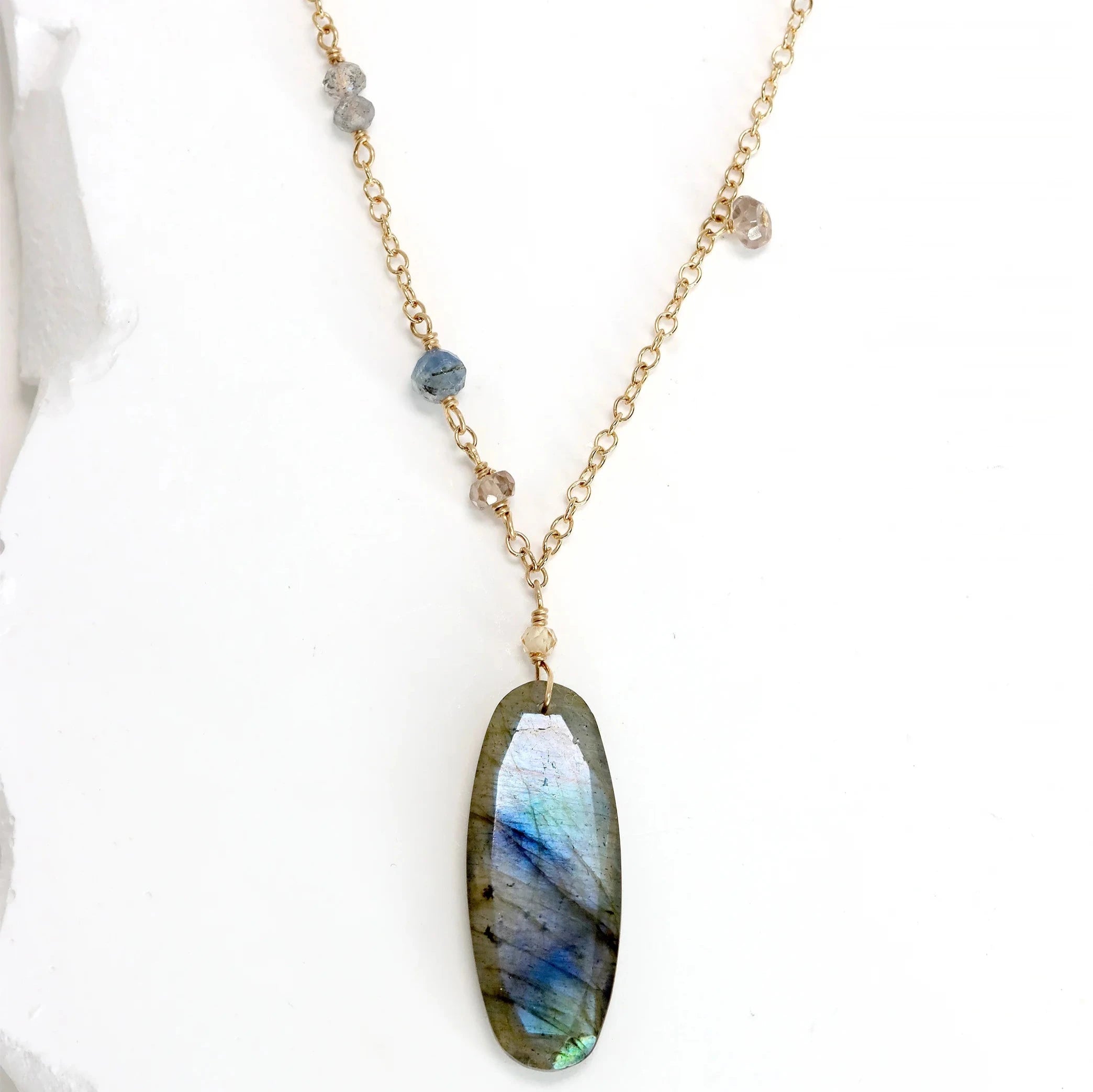 Lyra Necklace