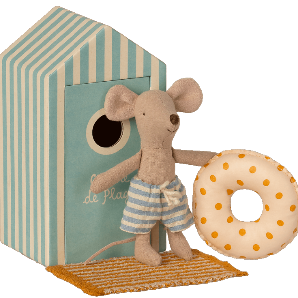 Beach Mice In Cabin de Plage