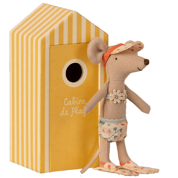 Beach Mice In Cabin de Plage