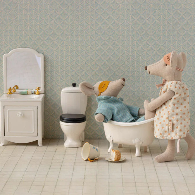 Sink Dresser | Mouse