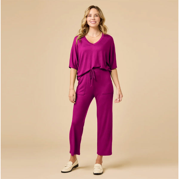 Dream Relaxed V-neck with Capri Lounge Set
