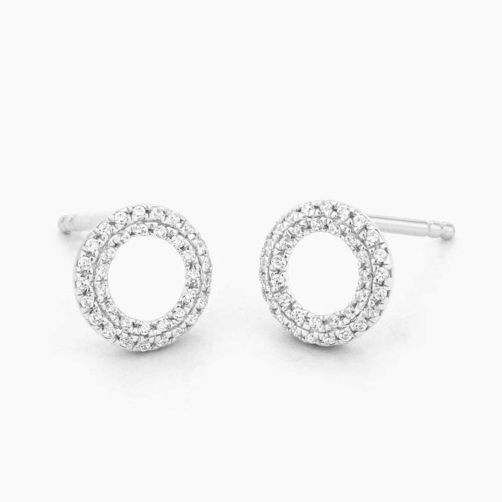 Sealed With a Kiss Stud Earrings
