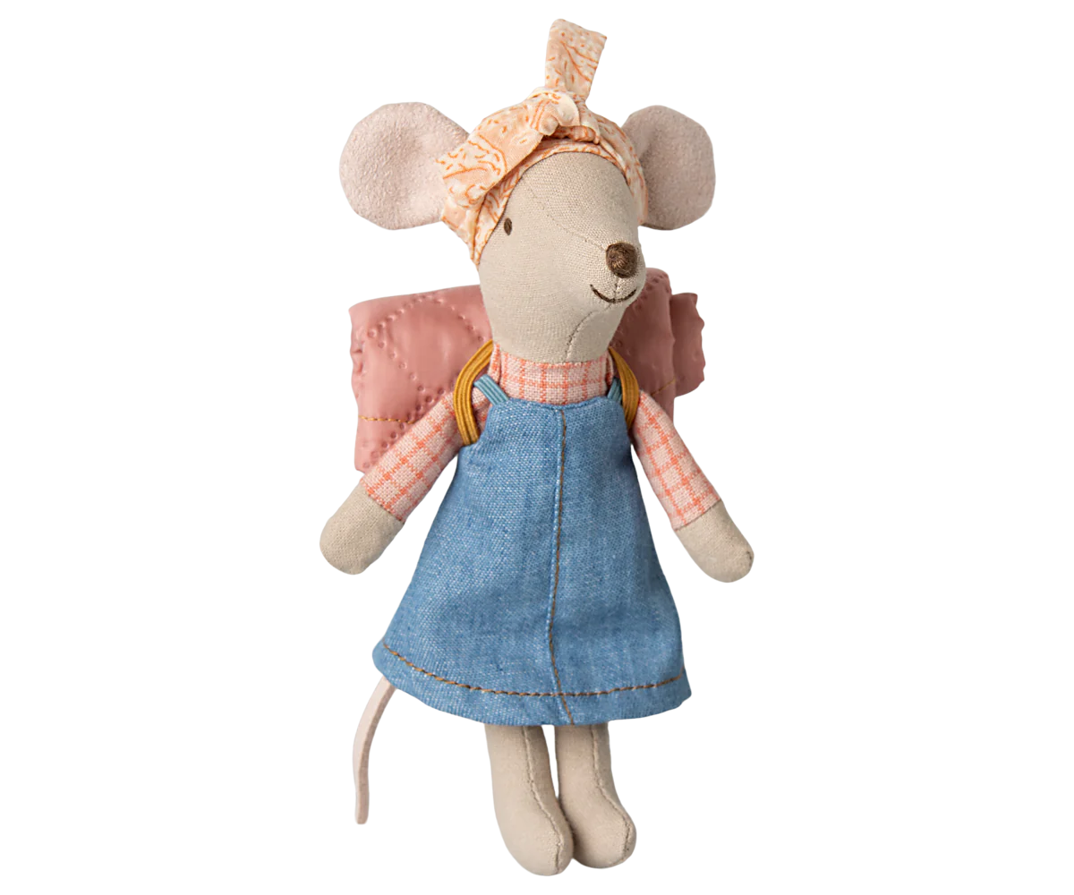 Hiker Mouse