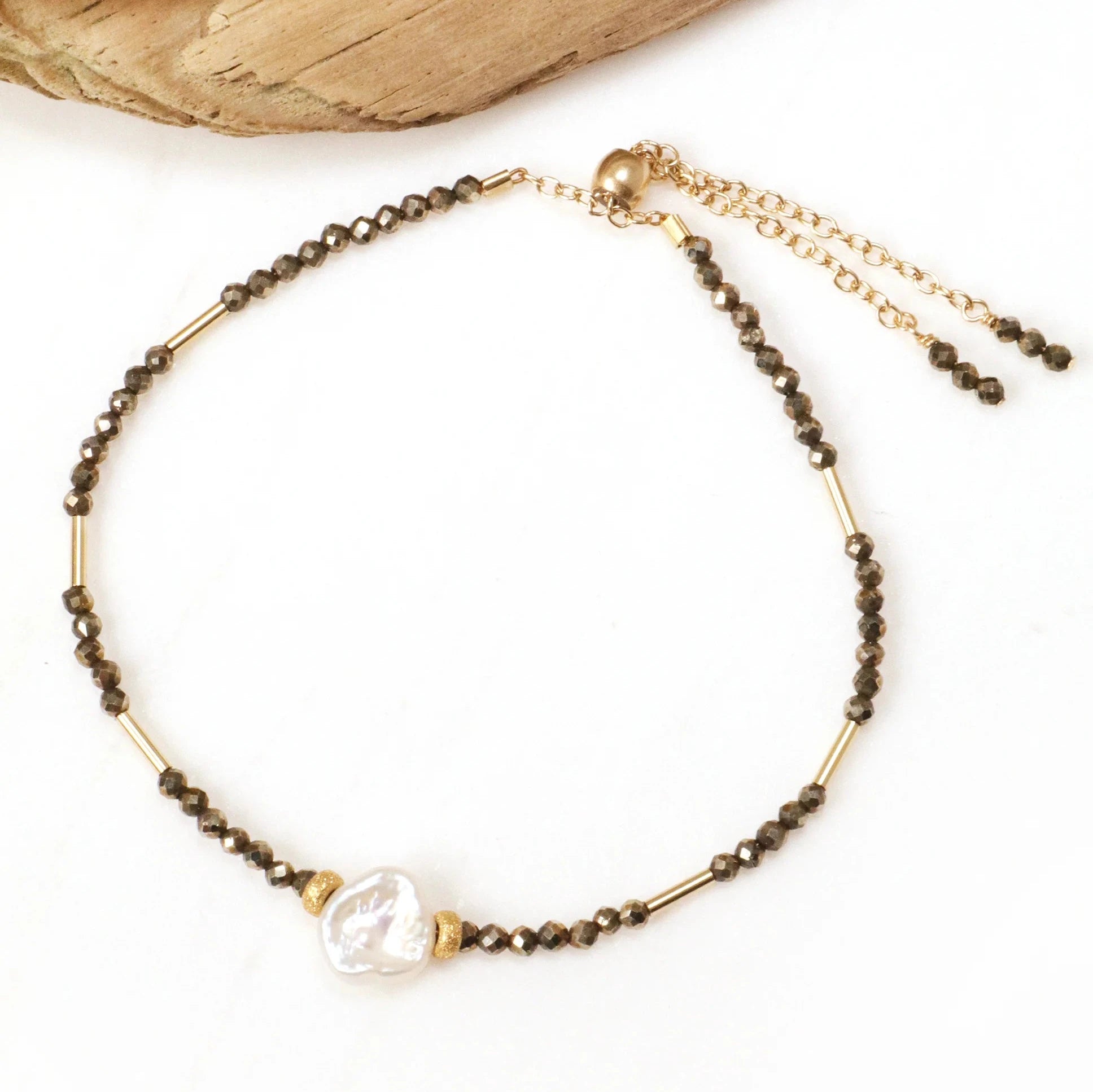 Pyrite Pearl Gold Bracelet