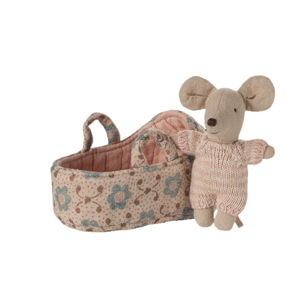Baby Mouse in Carry Cot | Rose