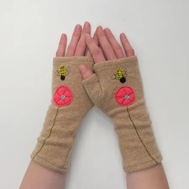 Fingerless Cashmere Gloves | Bee